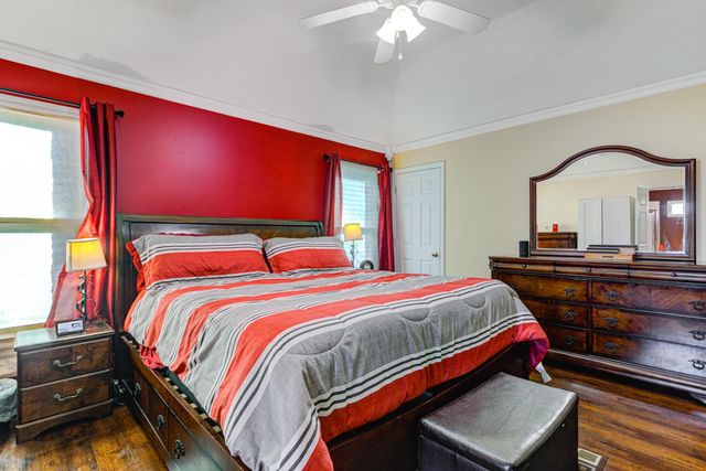 1313 HIDDEN RIDGE LN, Cordova, TN 38016