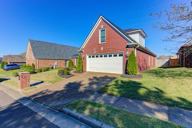 1313 HIDDEN RIDGE LN, Cordova, TN 38016