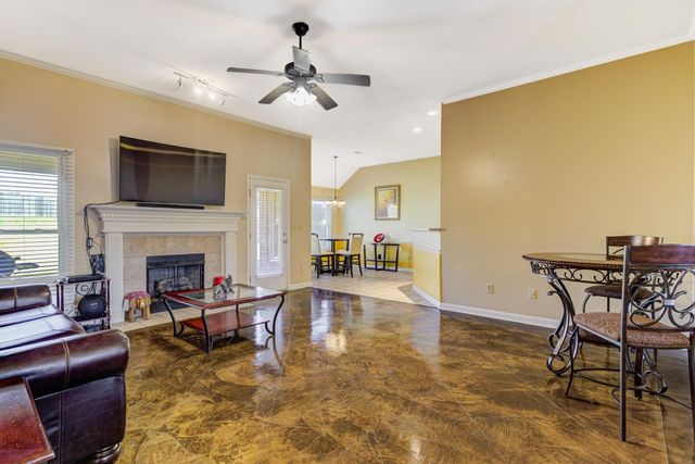 1313 HIDDEN RIDGE LN, Cordova, TN 38016