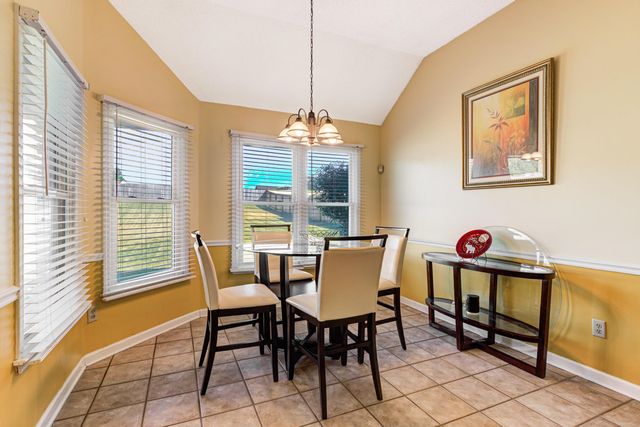 1313 HIDDEN RIDGE LN, Cordova, TN 38016