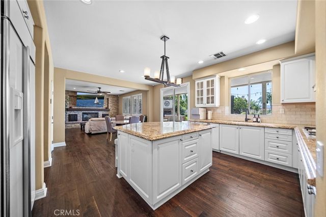 5446 Sunlight, Simi Valley, CA 93063