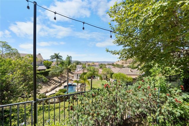 5446 Sunlight, Simi Valley, CA 93063