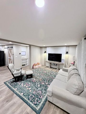23 Evening Shade Lane, Graysville, TN 37338