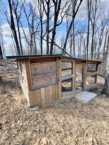 23 Evening Shade Lane, Graysville, TN 37338