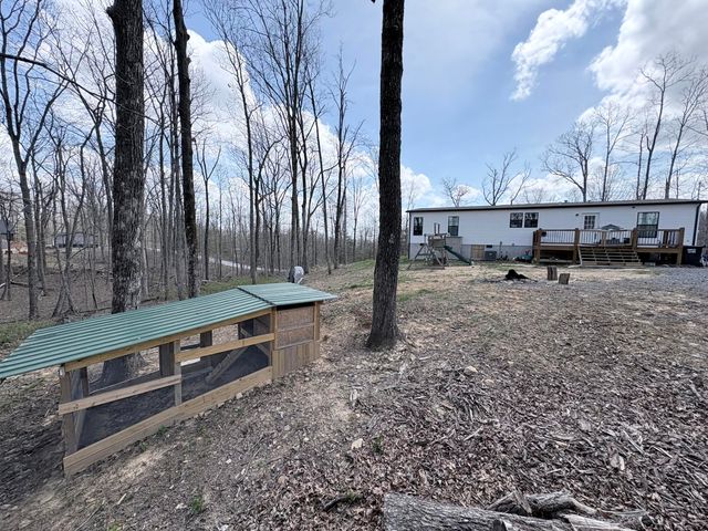 23 Evening Shade Lane, Graysville, TN 37338
