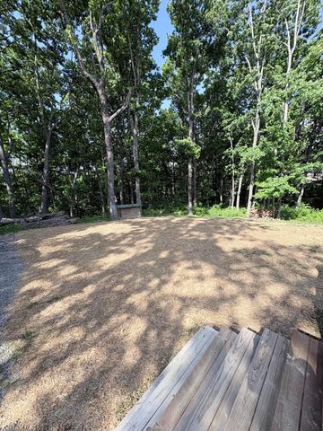 23 Evening Shade Lane, Graysville, TN 37338