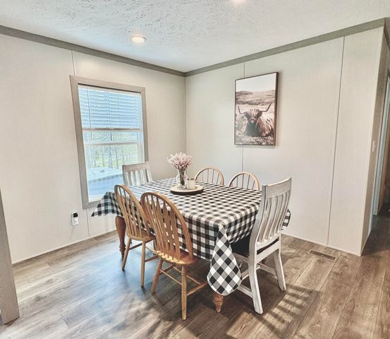 23 Evening Shade Lane, Graysville, TN 37338