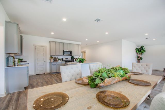 3407 Lake Landing Lane, Missouri City, TX 77459