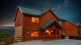 3336 Lonesome Pine Way, Sevierville, TN 37862