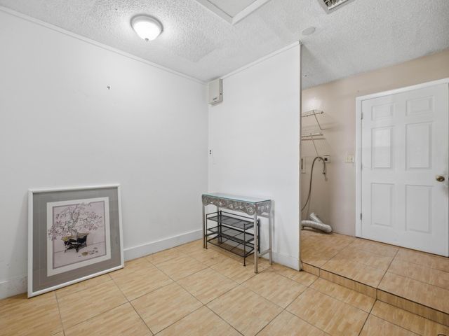 5088 NW 5TH Street, Delray Beach, FL 33445