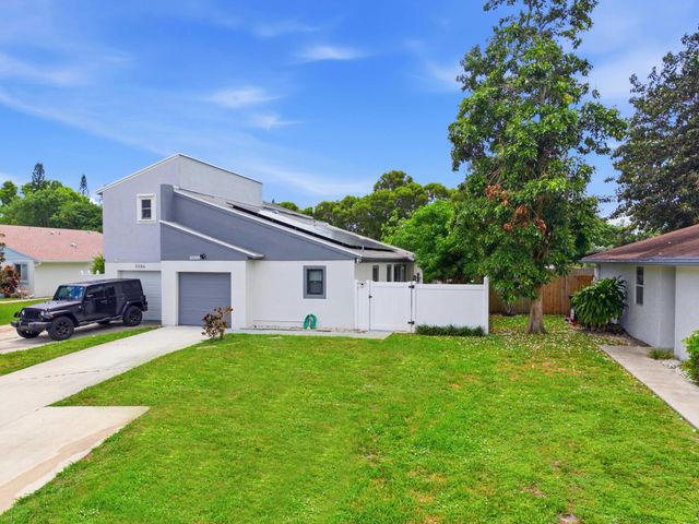 5088 NW 5TH Street, Delray Beach, FL 33445