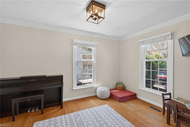 1207 Manchester AVE, Norfolk, VA 23508