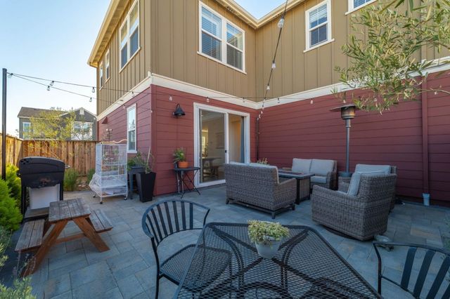 239 Bungalow Court, Marina, CA 93933