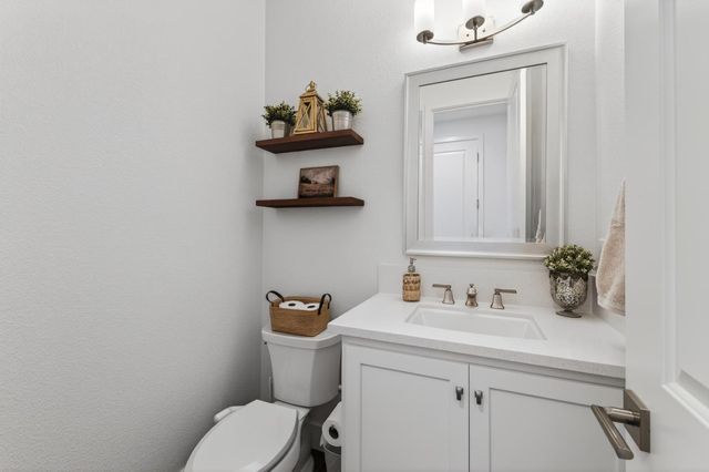 239 Bungalow Court, Marina, CA 93933