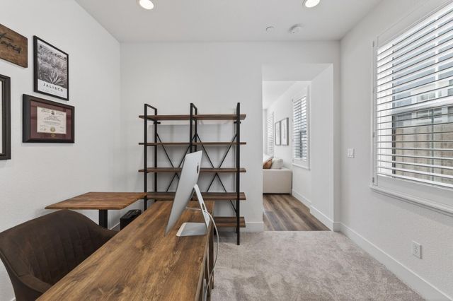 239 Bungalow Court, Marina, CA 93933