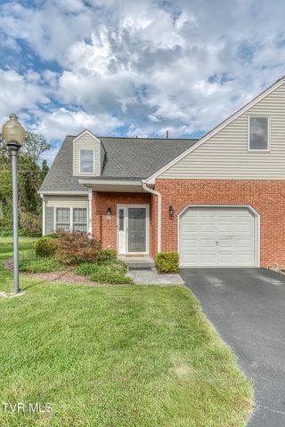 1725 West Lakeview Drive, 27, Johnson City, TN 37601