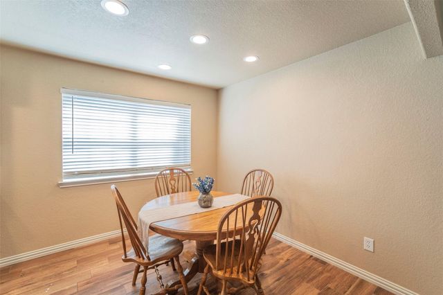 1804 Lincolnshire Drive, Bedford, TX 76021