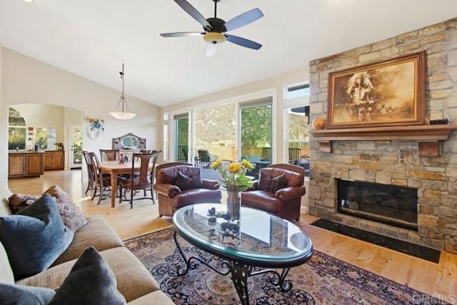 3930 Via Palo Verde Lago, Alpine, CA 91901