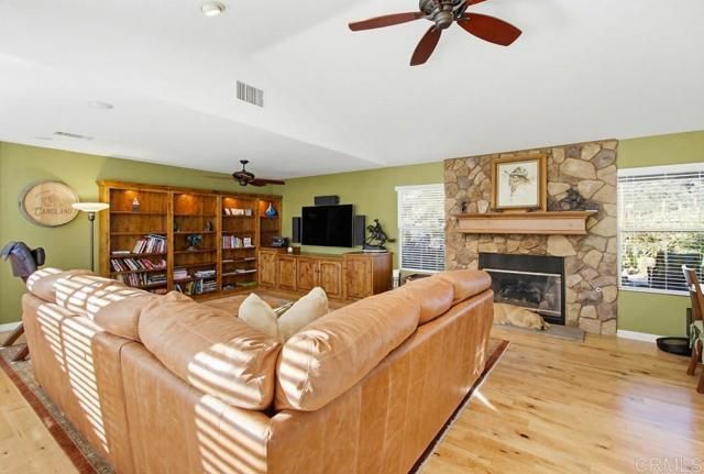 3930 Via Palo Verde Lago, Alpine, CA 91901