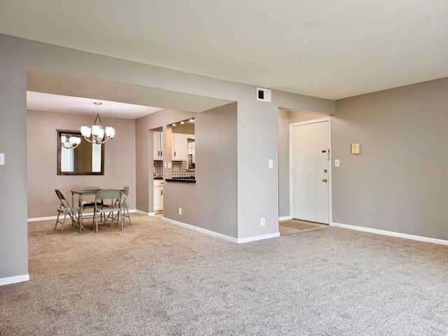 202 Provincial Court 94, Saginaw, MI 48638