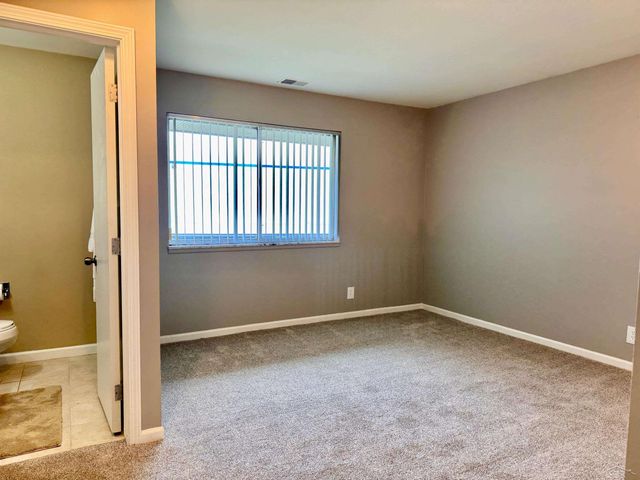 202 Provincial Court 94, Saginaw, MI 48638