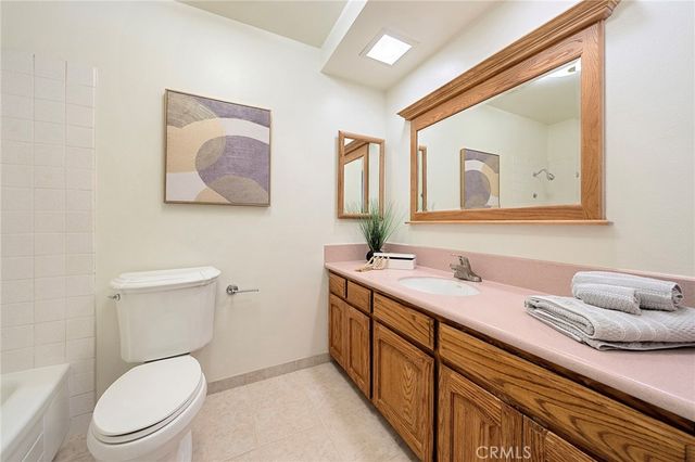 17341 Almelo Lane, Huntington Beach, CA 92649