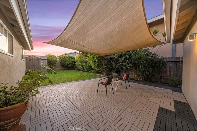 17341 Almelo Lane, Huntington Beach, CA 92649