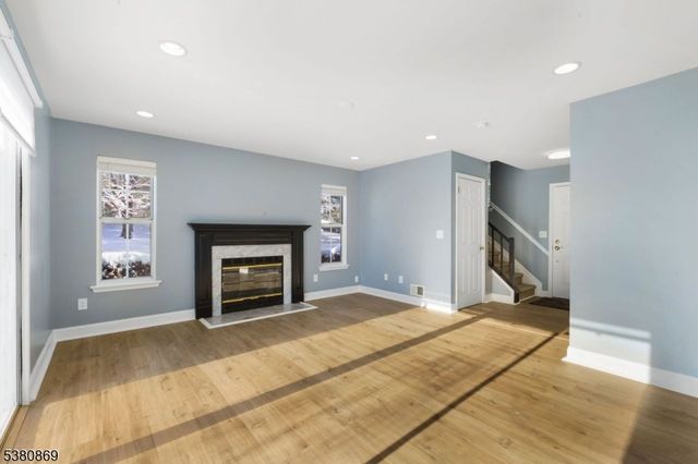 255 Resnik Court, Franklin Twp., NJ 08873