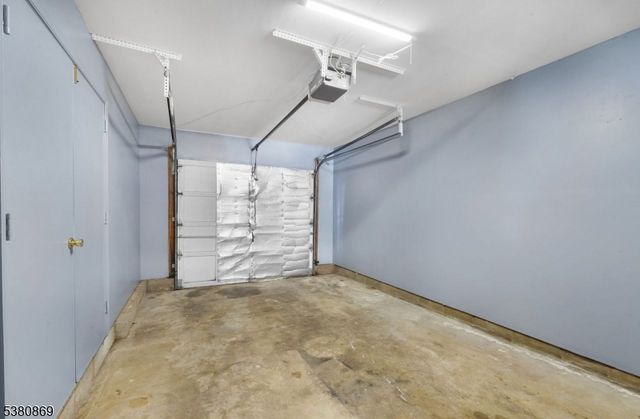 255 Resnik Court, Franklin Twp., NJ 08873