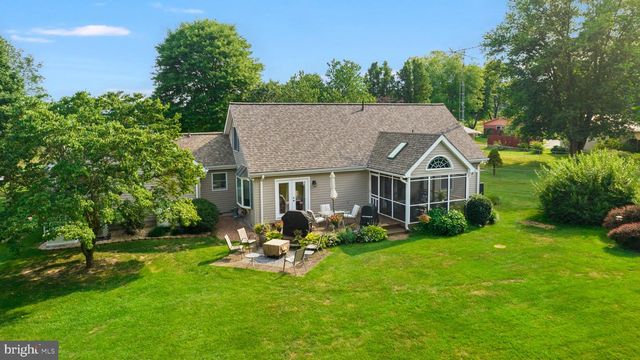 13503 APPLE HARVEST DR, Martinsburg, WV 25403