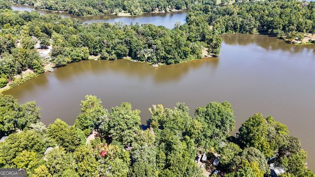 196 Horseshoe Bend Road, Jackson, GA 30233