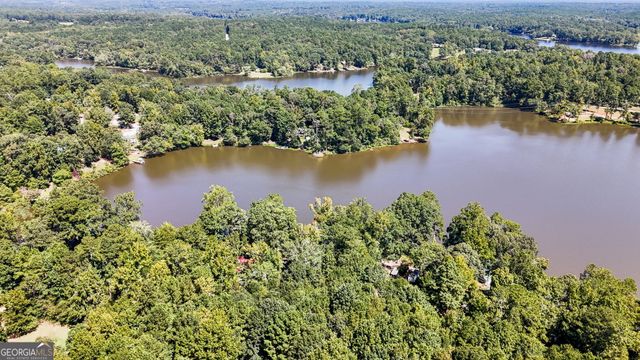 196 Horseshoe Bend Road, Jackson, GA 30233