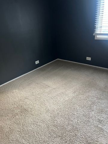 1085 Cove Drive, Prospect Heights, IL 60070