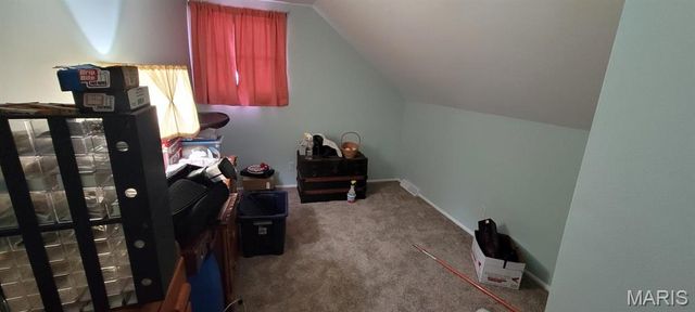 10854 Lake Road, Highland, IL 62249