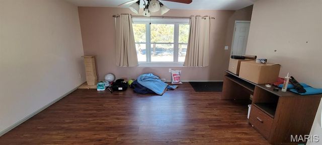 10854 Lake Road, Highland, IL 62249