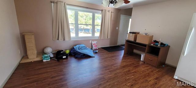 10854 Lake Road, Highland, IL 62249