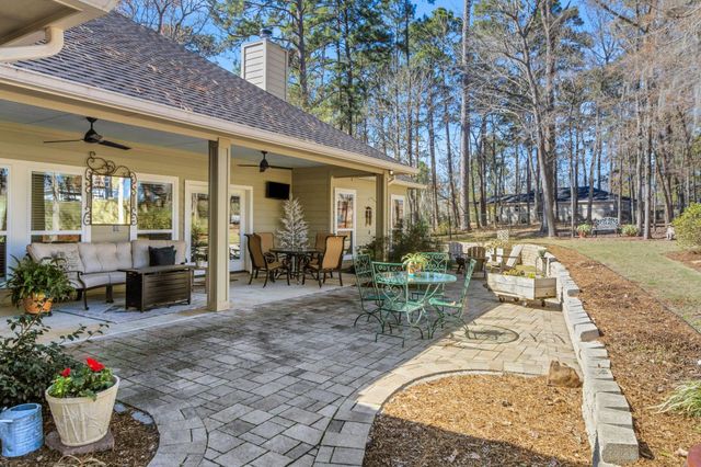 1040 Kings Way, Coldspring, TX 77331