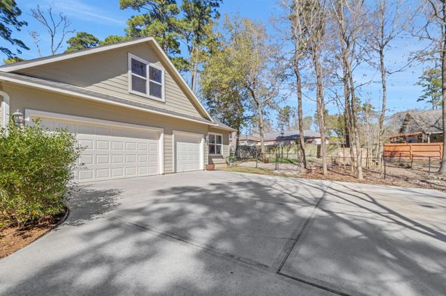 1040 Kings Way, Coldspring, TX 77331