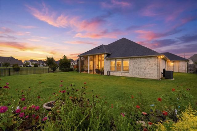 20518 Grazing Foal Lane, Tomball, TX 77377