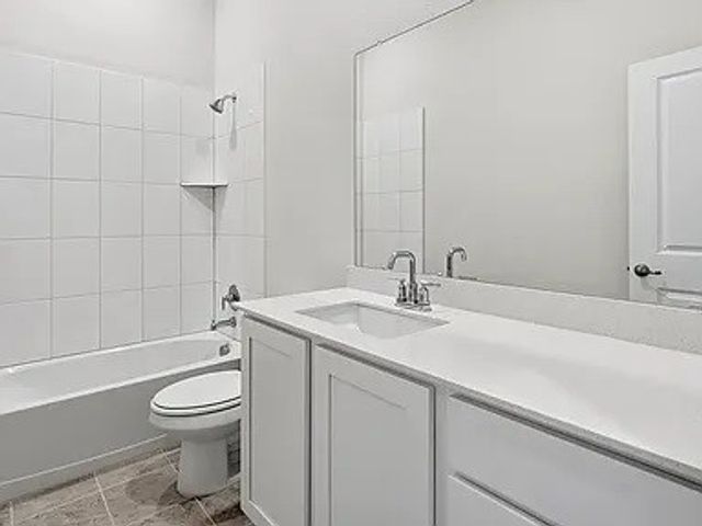 8428 Radiant Street, Garland, TX 75043