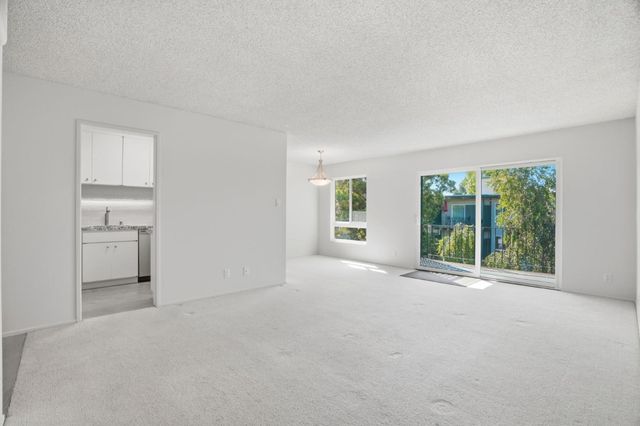 803 N Humboldt Street 405, San Mateo, CA 94401