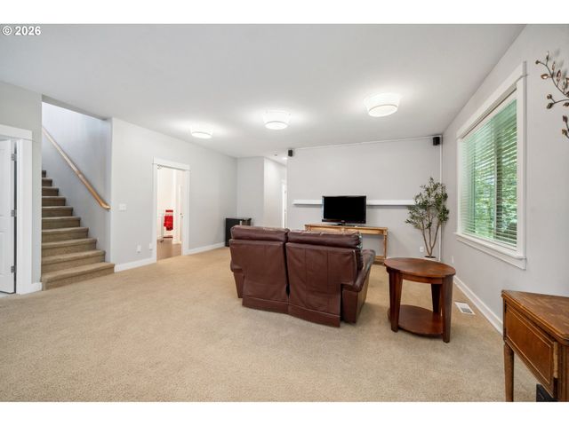 7540 Sw BECKY Ct, Beaverton, OR 97007