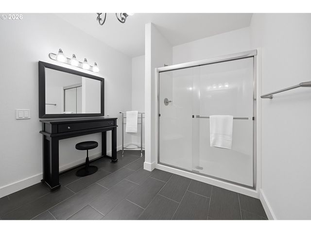 7540 Sw BECKY Ct, Beaverton, OR 97007