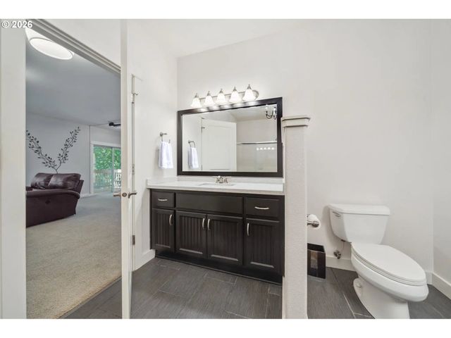 7540 Sw BECKY Ct, Beaverton, OR 97007