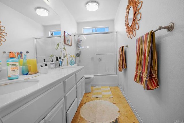 1253 Indian Creek Dr, Chula Vista, CA 91915