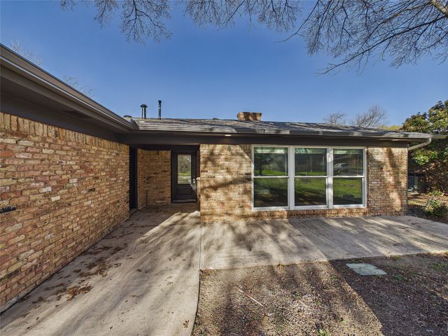 9501 N County Road, Frisco, TX 75033