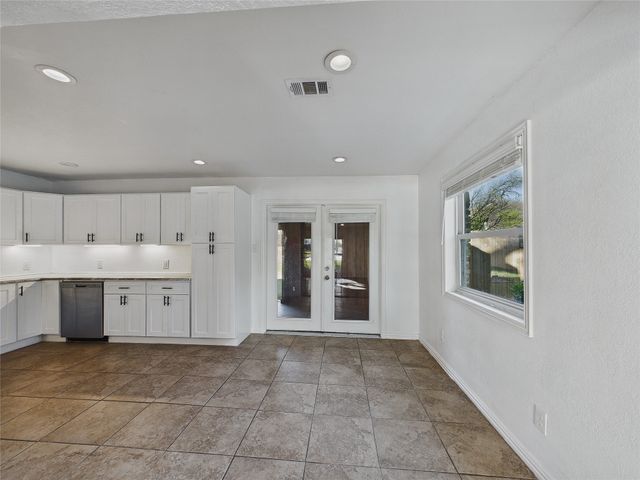 9501 N County Road, Frisco, TX 75033