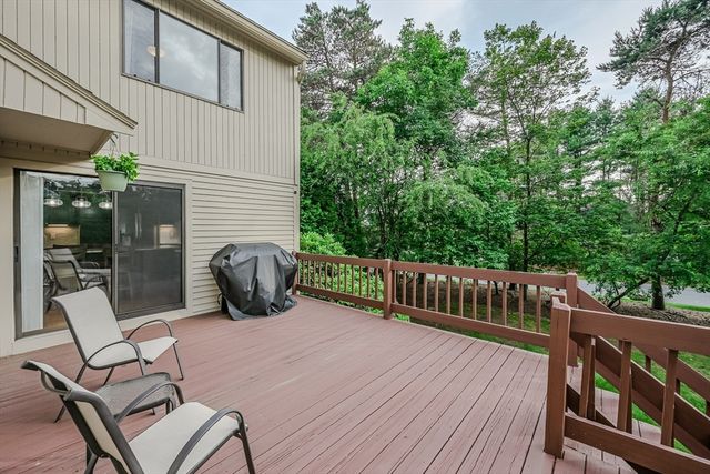 9 Country Club Ln A, Milford, MA 01757