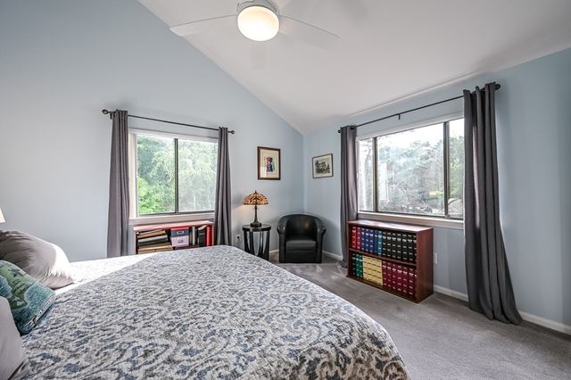 9 Country Club Ln A, Milford, MA 01757