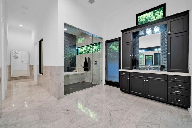 4819 N 68th Place, Scottsdale, AZ 85251